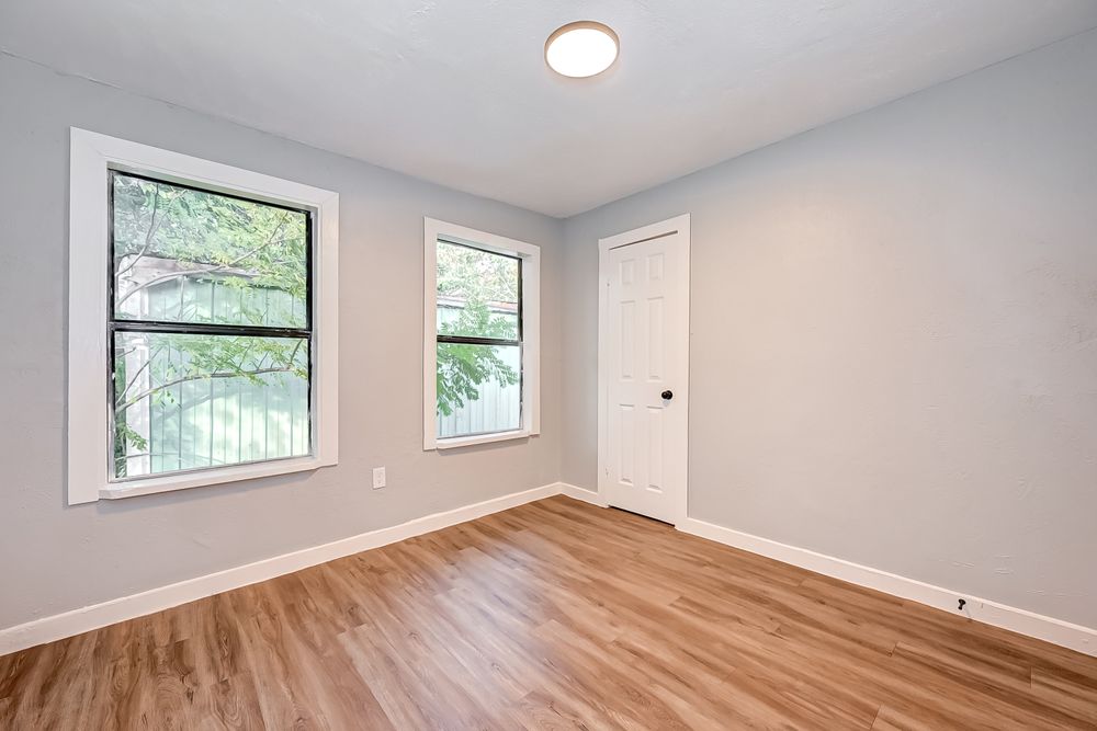 Property gallery image