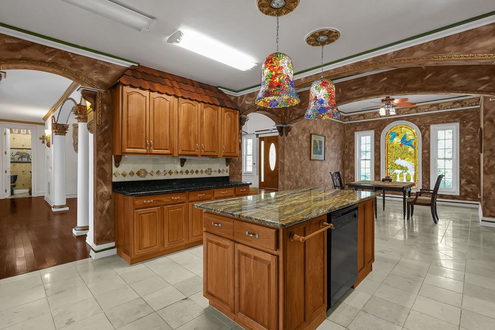 Property gallery image