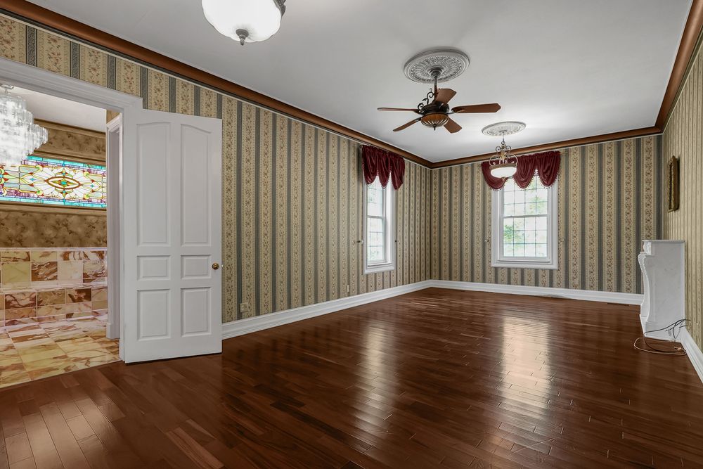 Property gallery image
