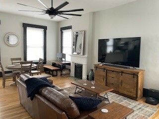 Property gallery image