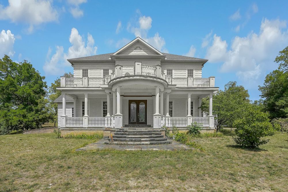 Property gallery image