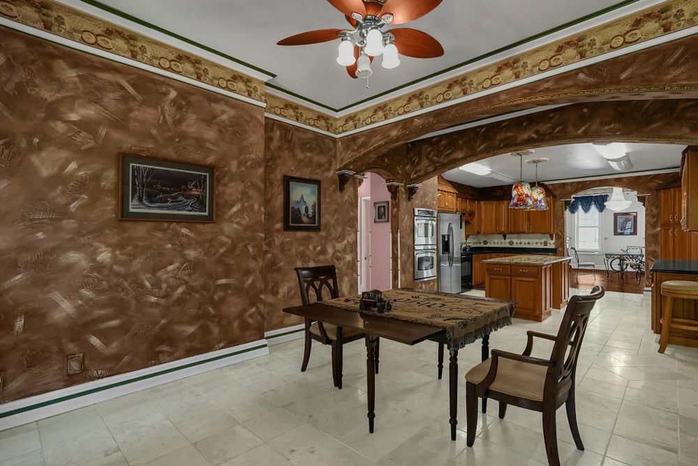Property gallery image