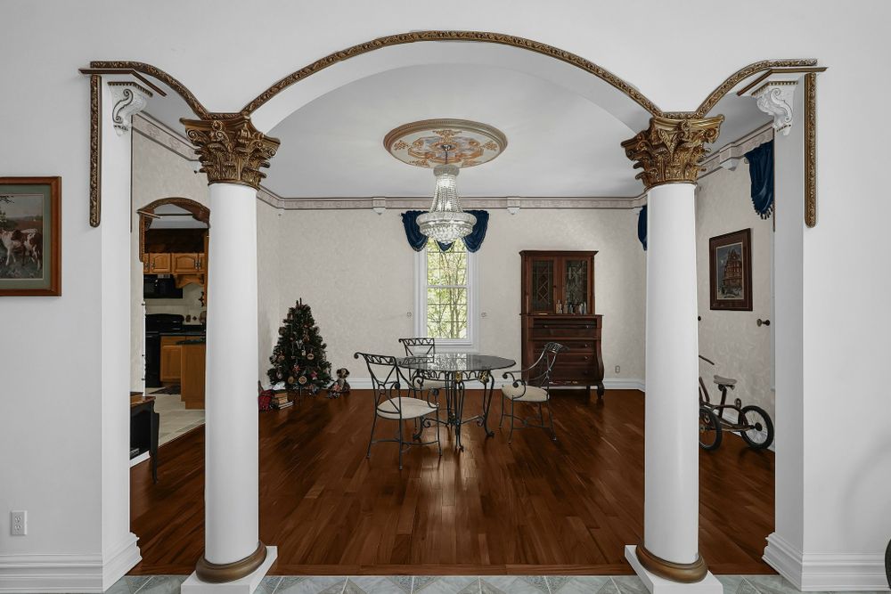 Property gallery image