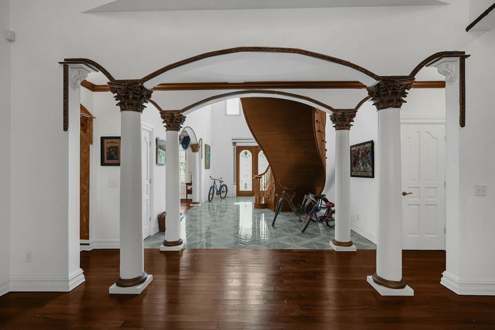 Property gallery image
