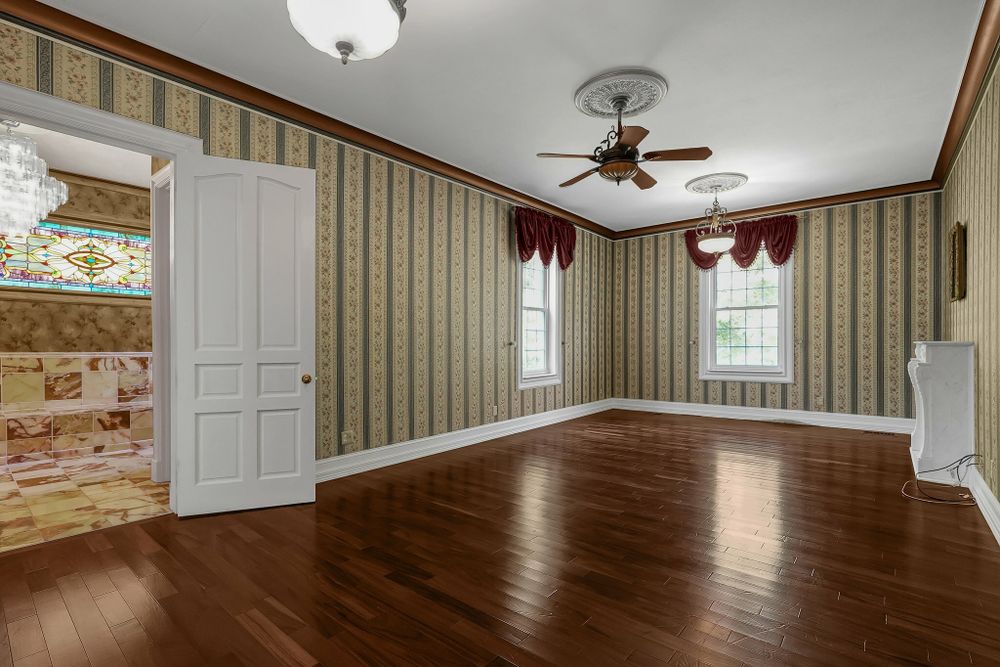 Property gallery image