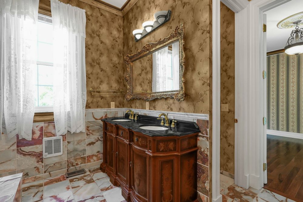 Property gallery image