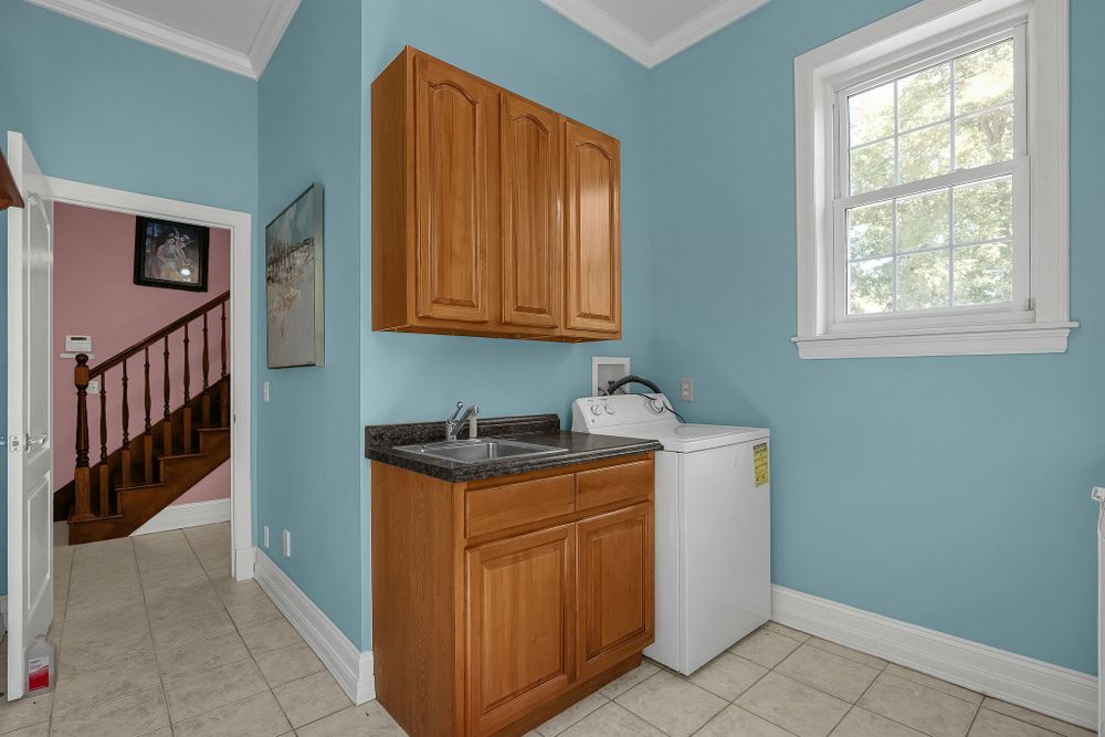 Property gallery image