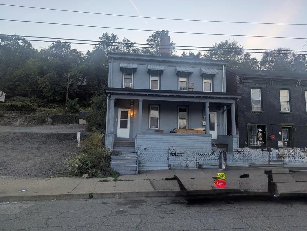 Curated visual reference: 1215 Mccolloch St Wheeling Wv 26003 Usa Photo Inspiration