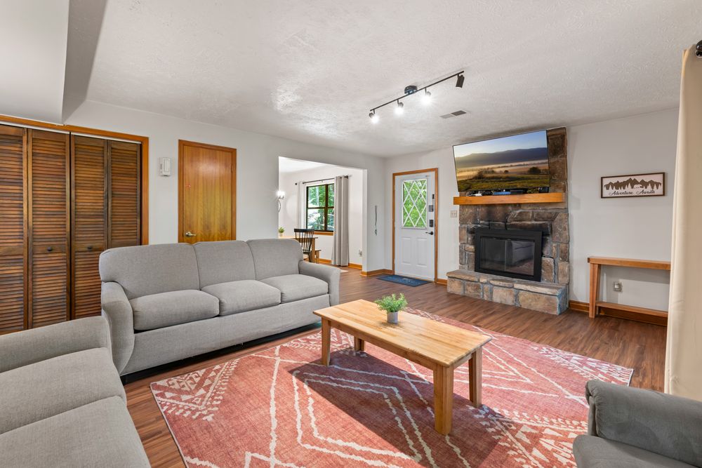 Property gallery image