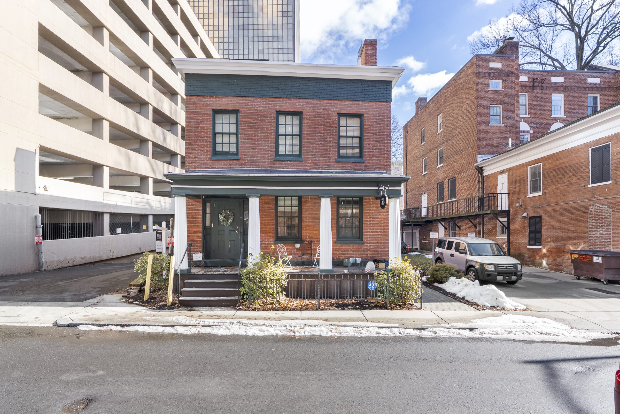 36 Lewis Street