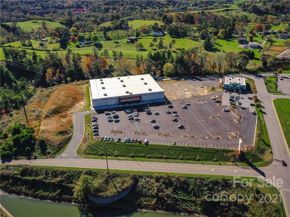 Property gallery image
