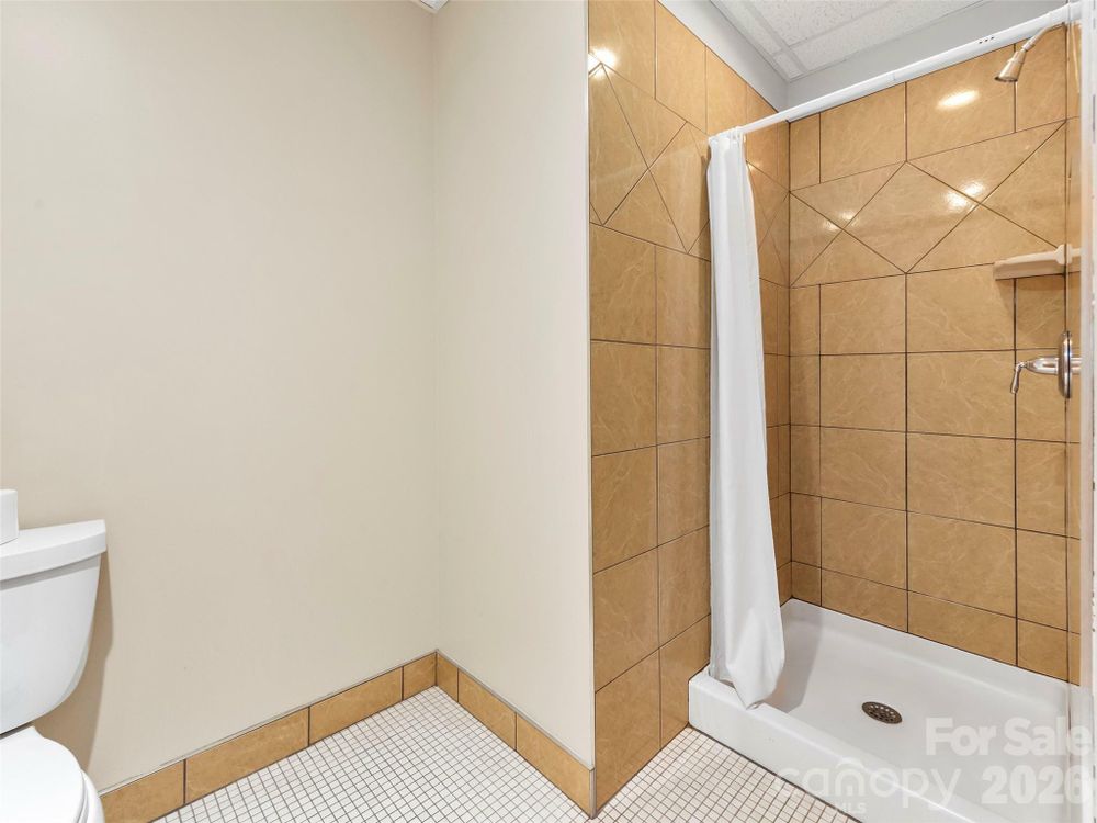 Property gallery image