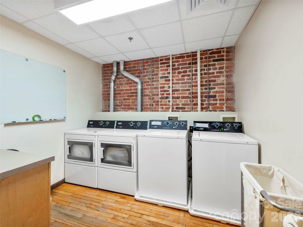 Property gallery image
