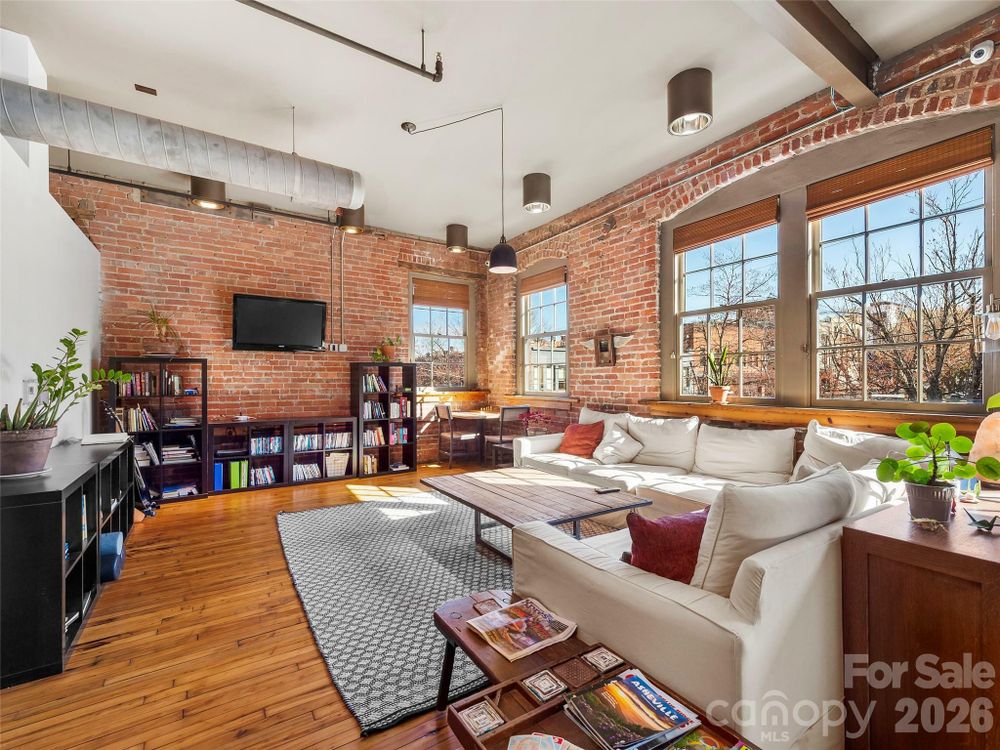Property gallery image