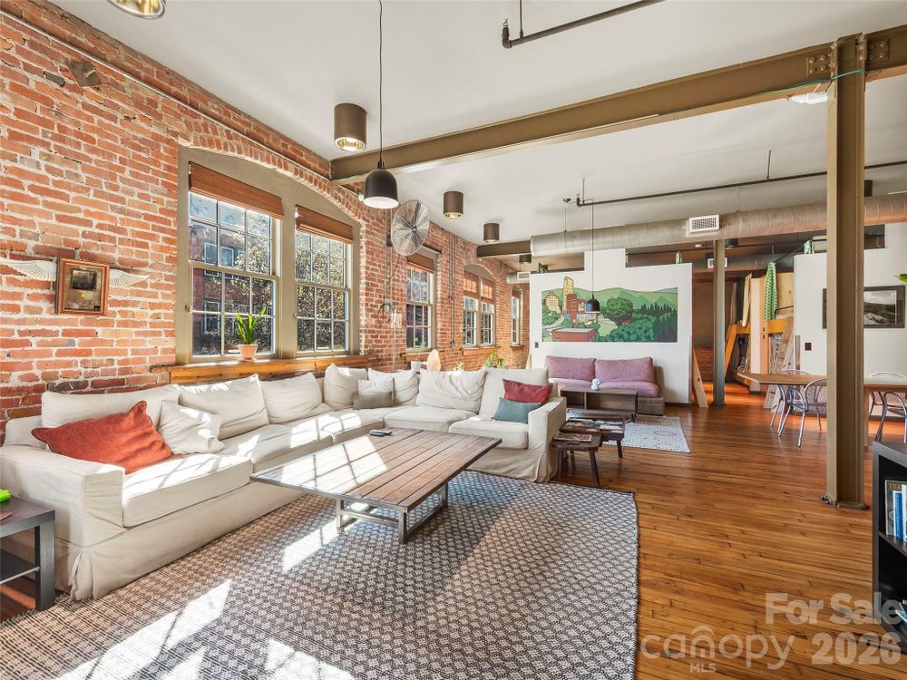 Property gallery image