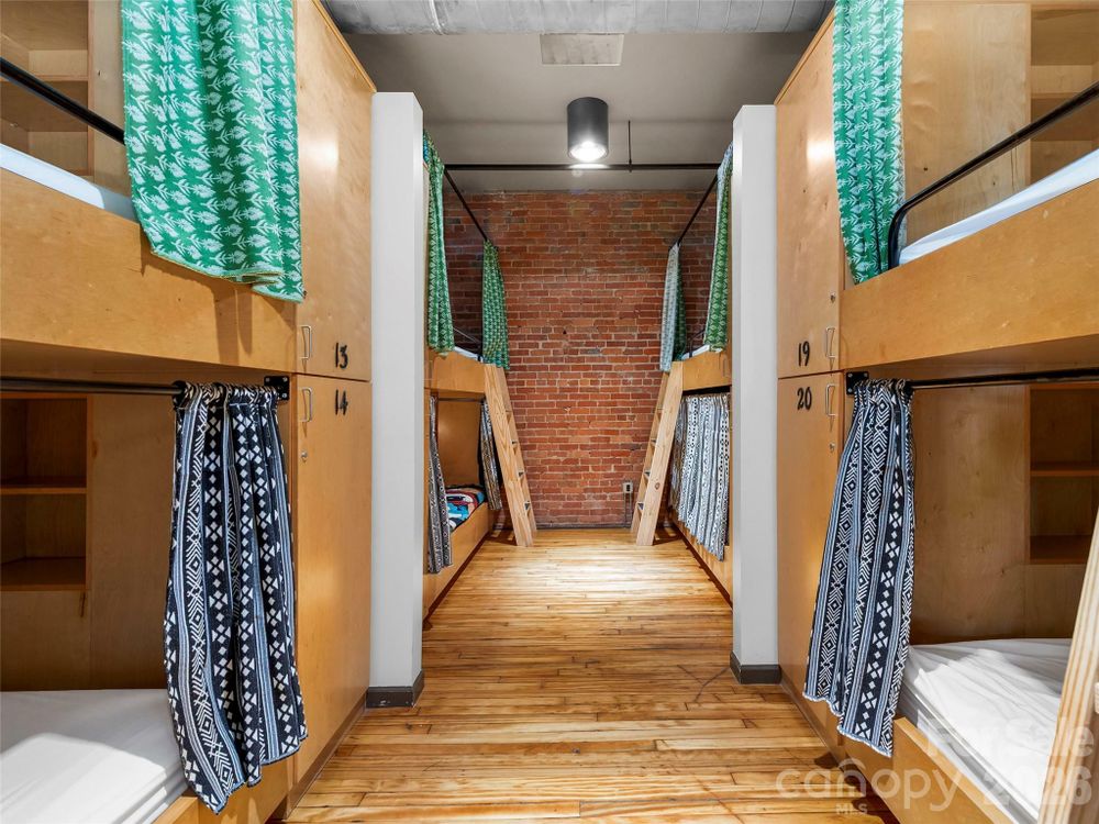Property gallery image