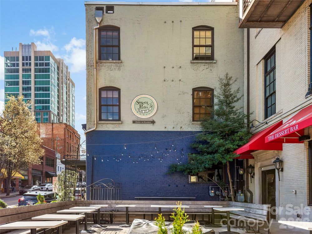 Property gallery image