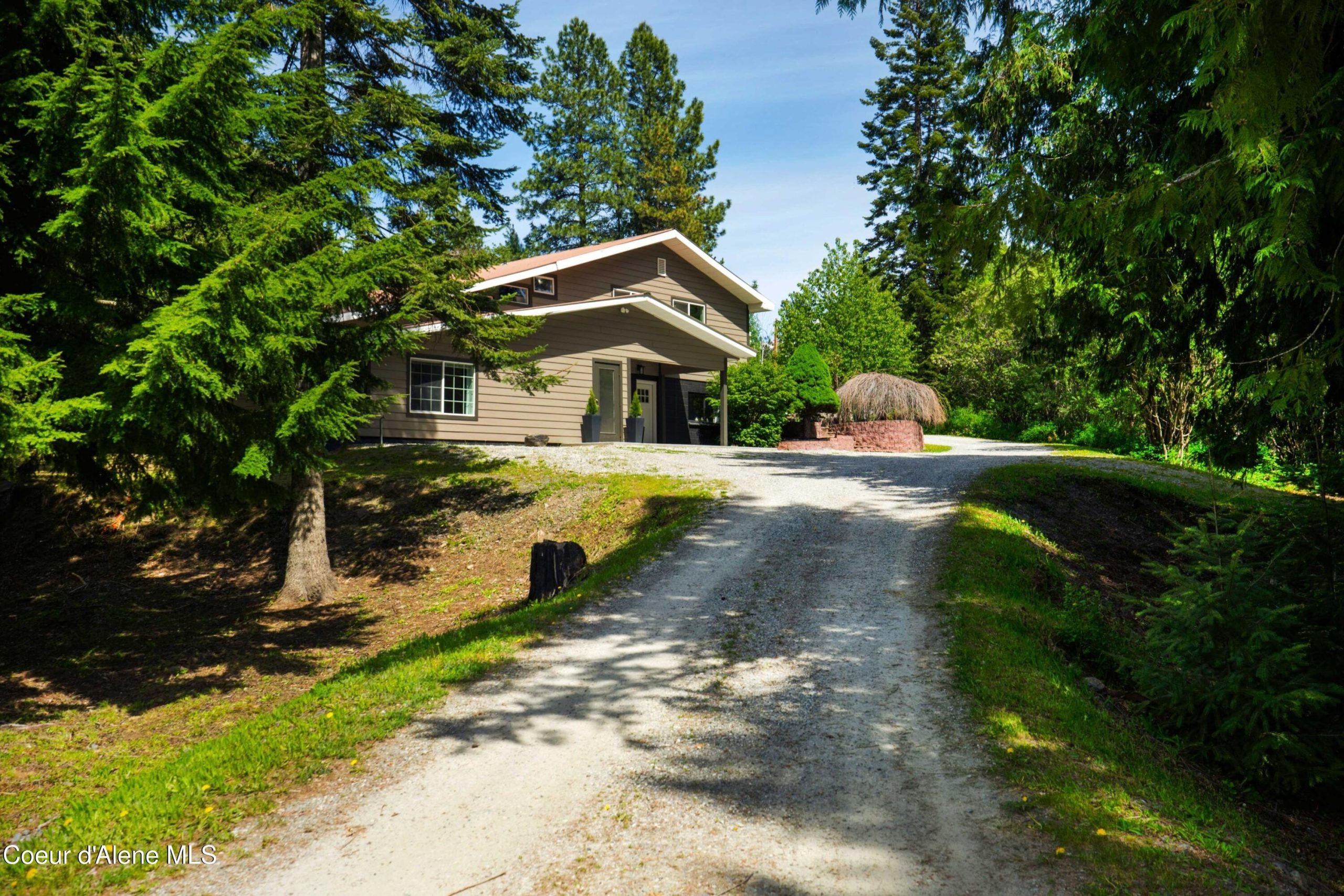 41 Pinecone Rd