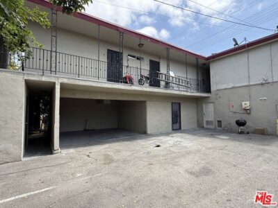3711 S Western Ave