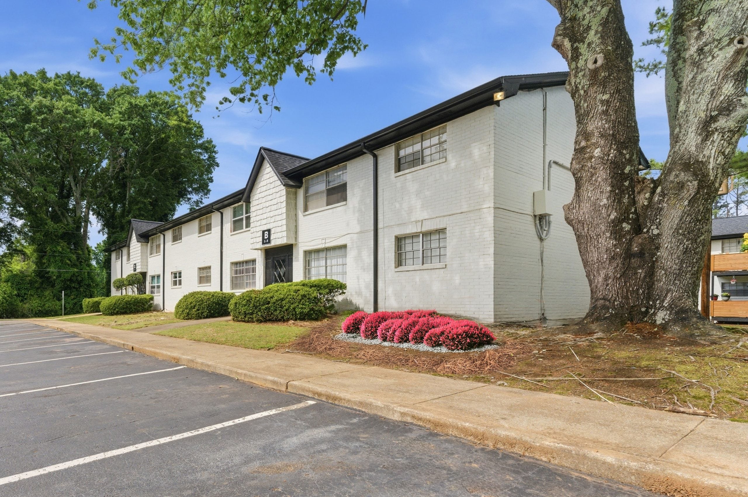 3900 Memorial Dr, Decatur, GA 30032, USA
