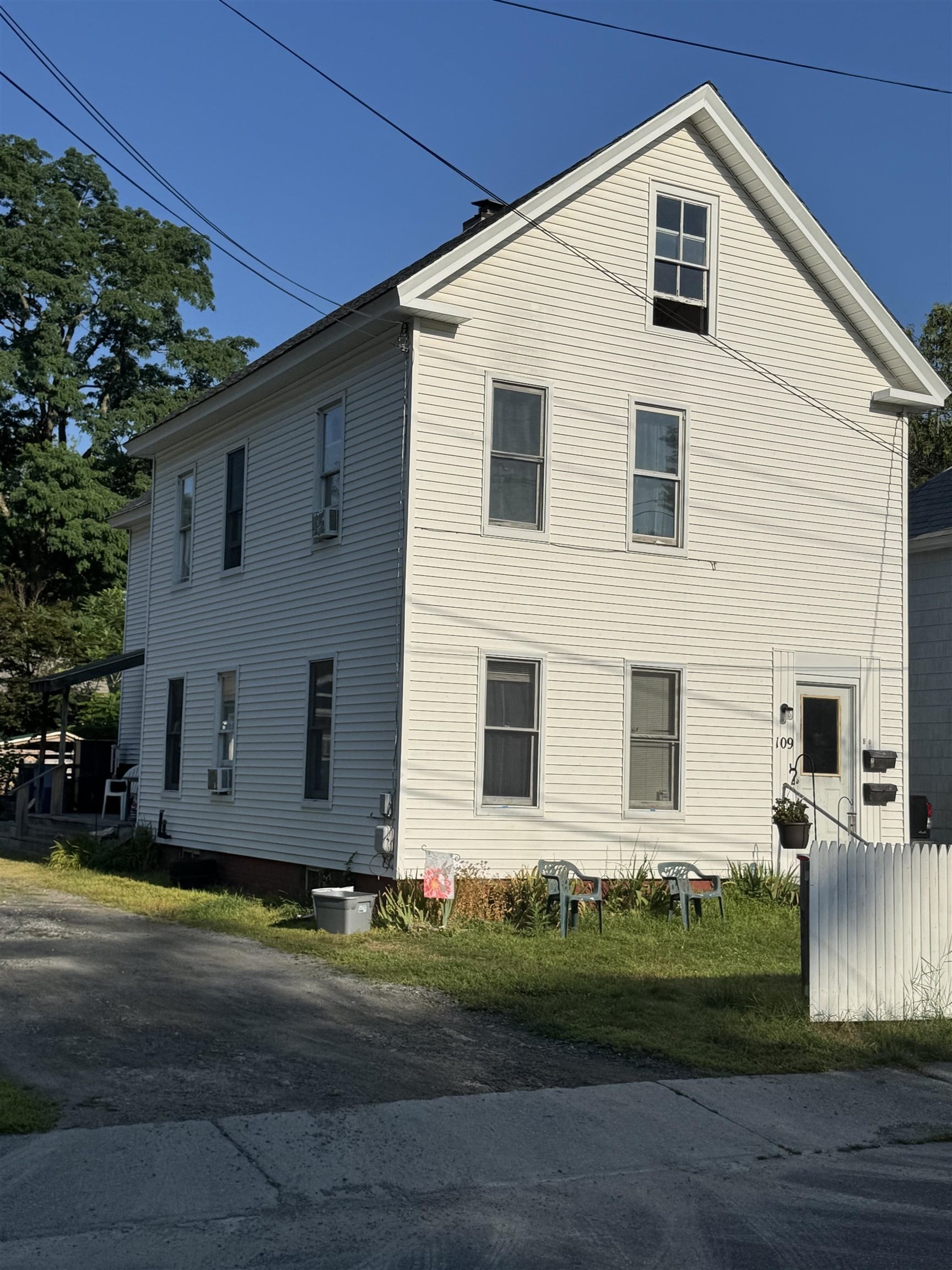 109 Central Street