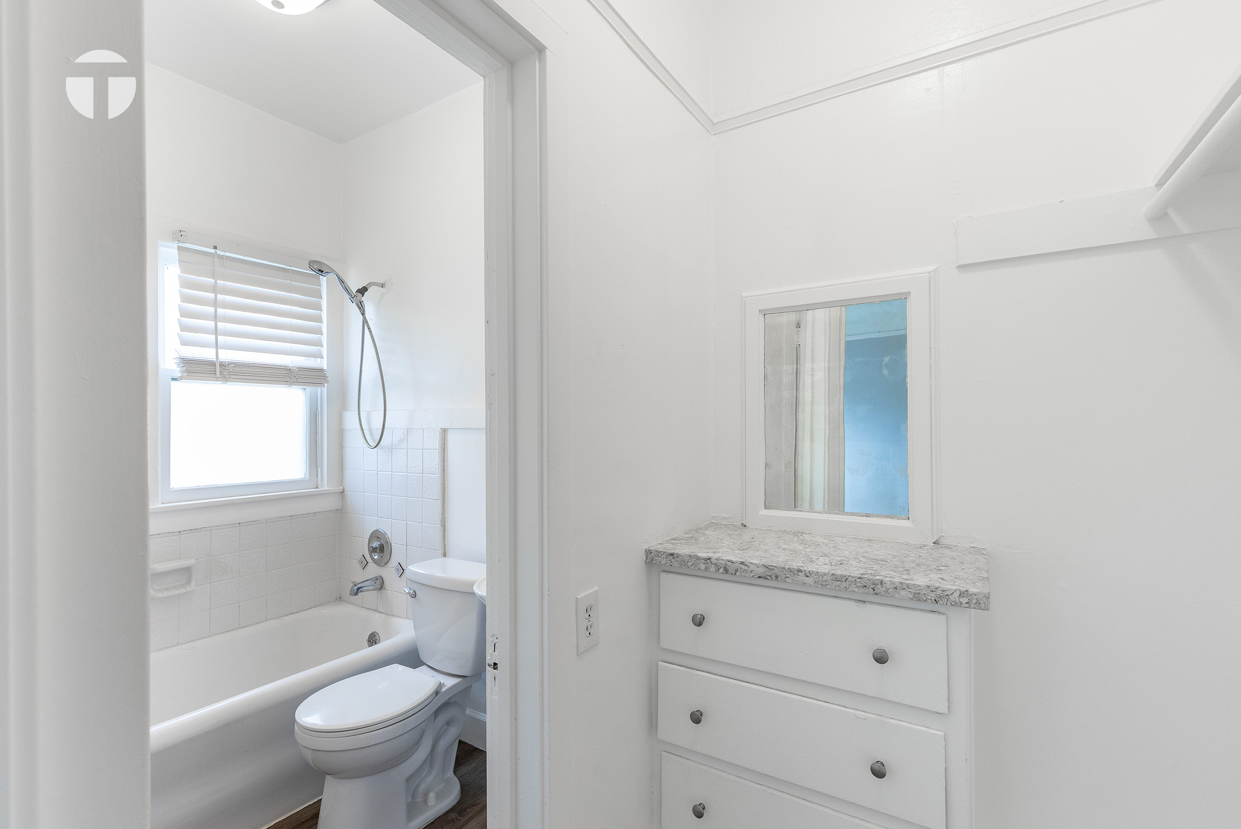 Property gallery image