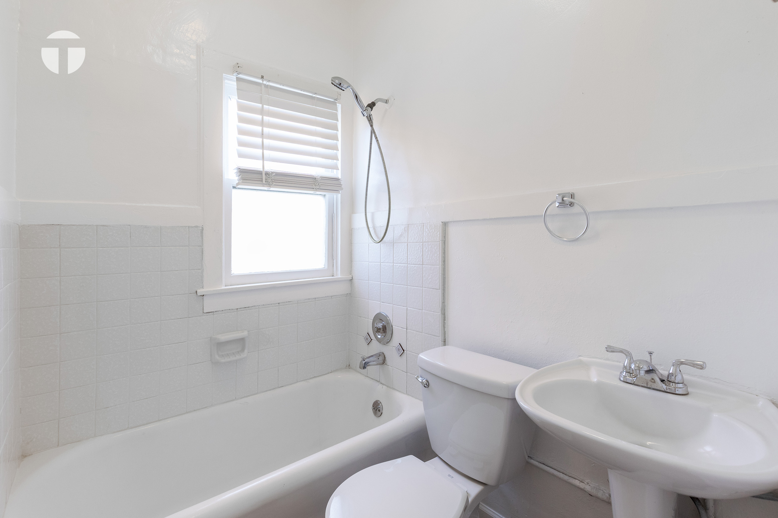 Property gallery image