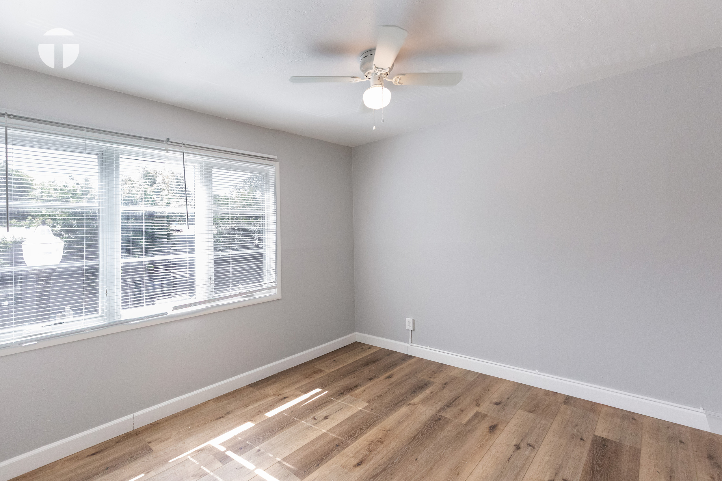 Property gallery image