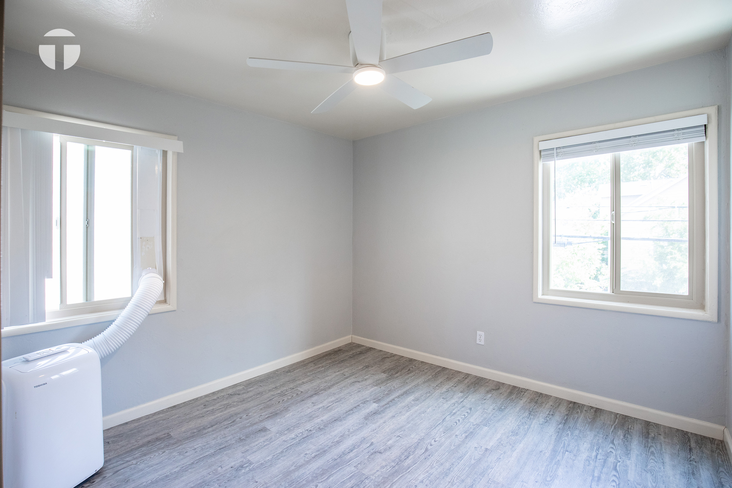 Property gallery image