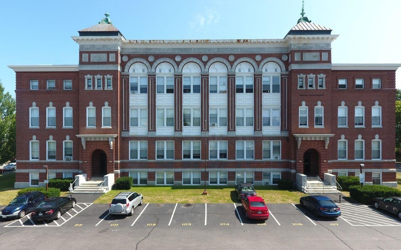 19 Wood Street