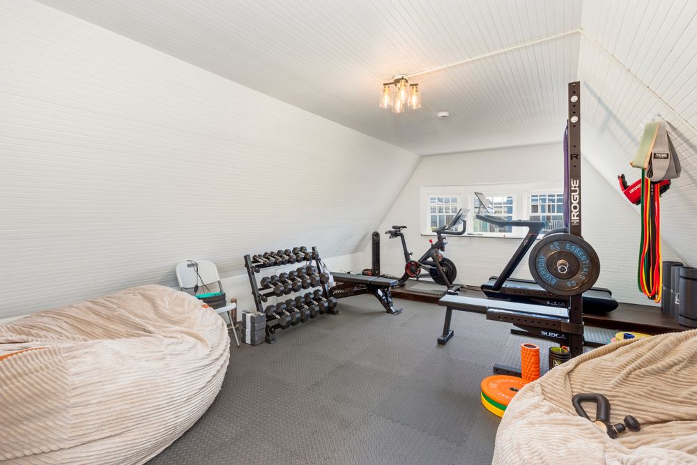 Property gallery image