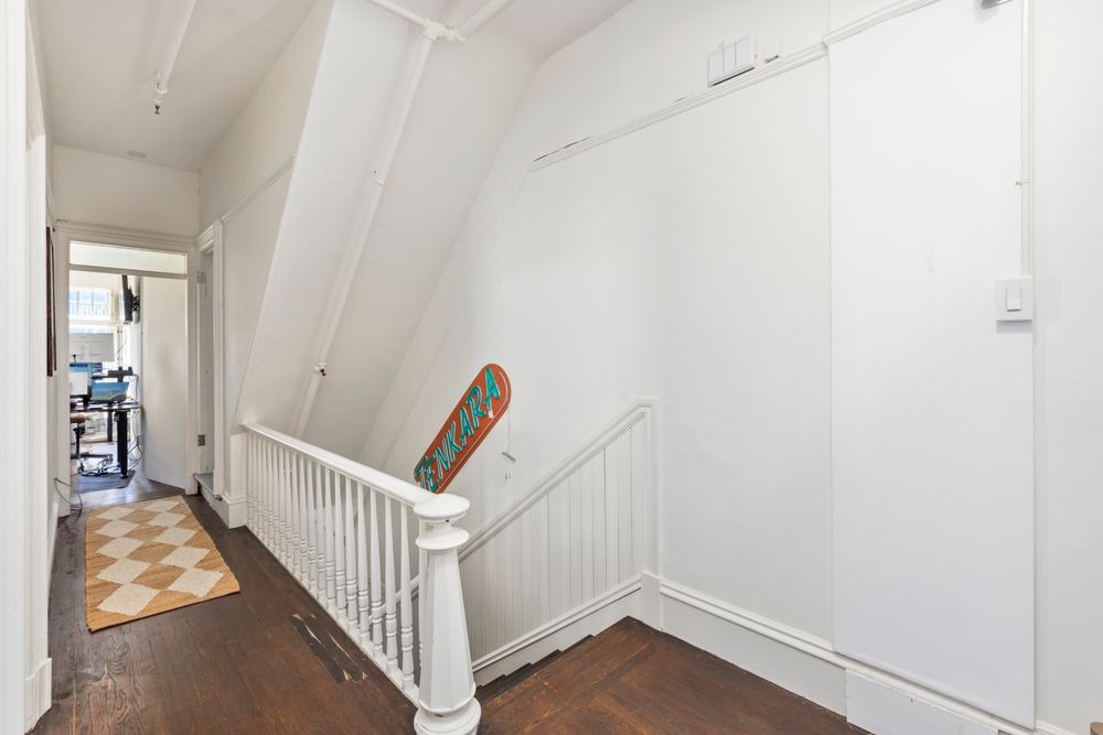 Property gallery image