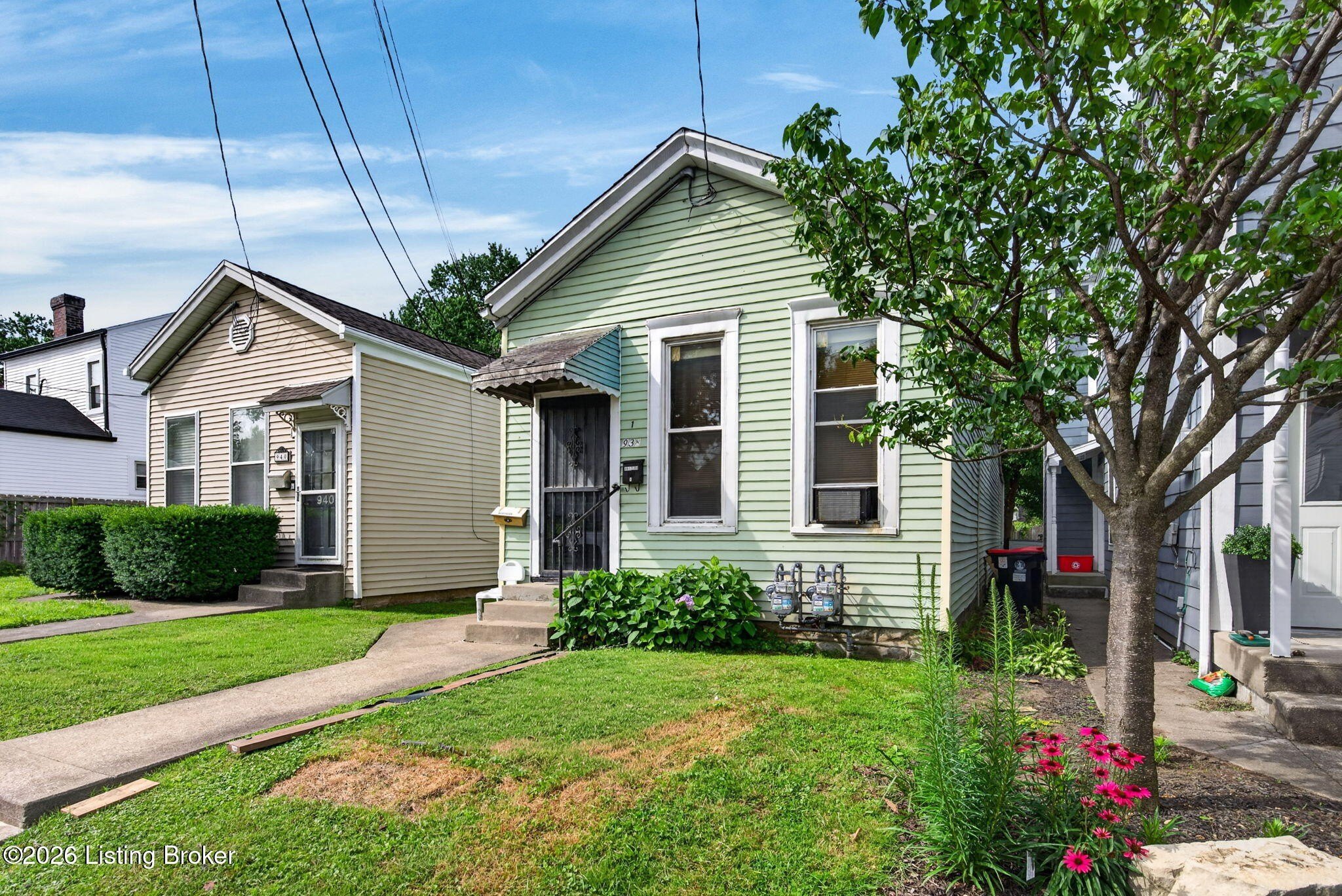 938 Samuel St