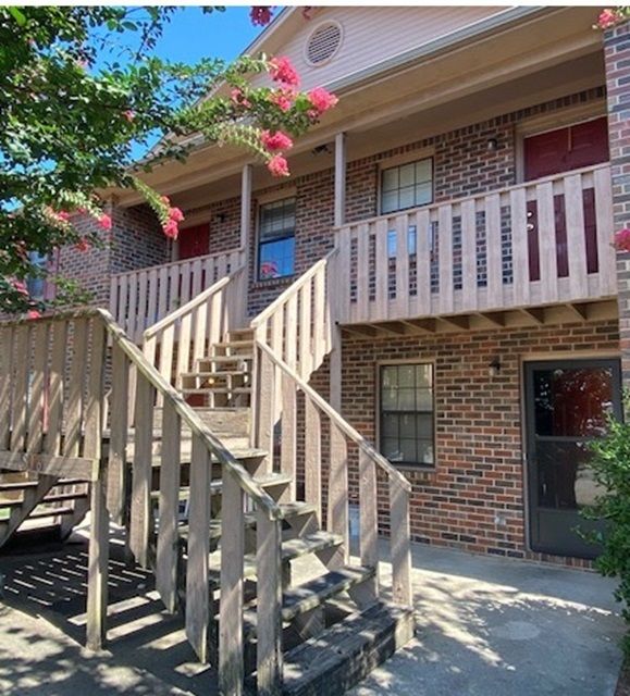 Property gallery image