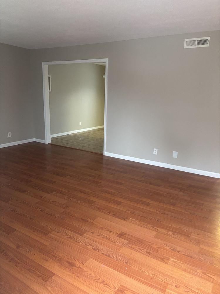 Property gallery image