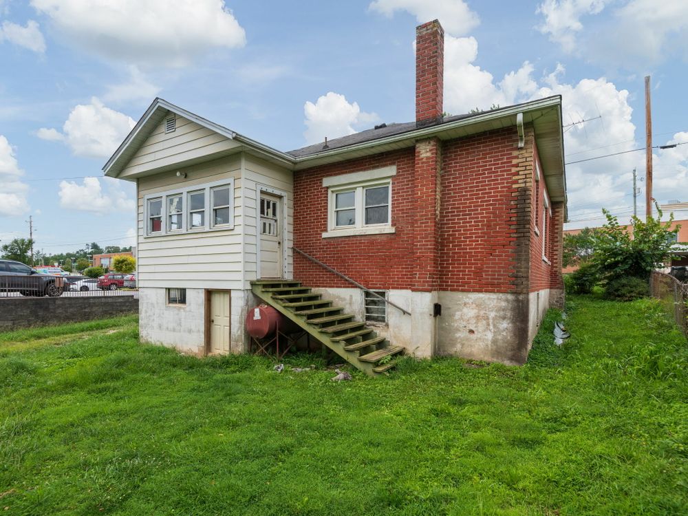 Property gallery image