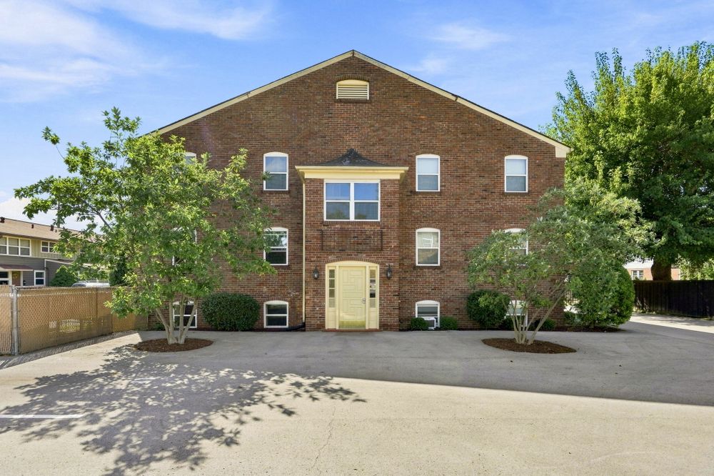 Property gallery image