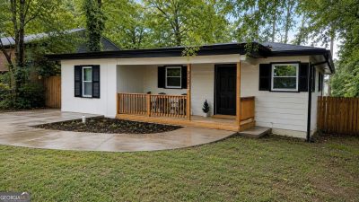3132 Forrest Hills Drive