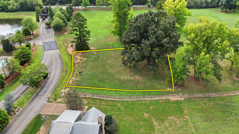 40 Rivers Edge Cv
