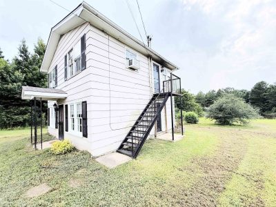 8921 Frankfort Rd