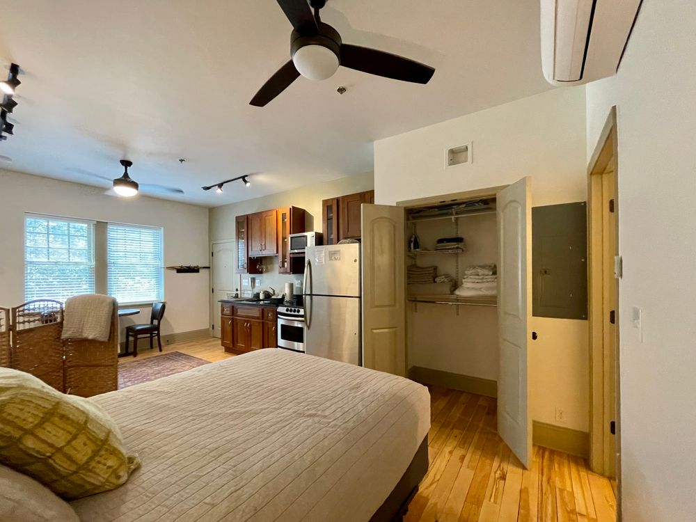 Property gallery image