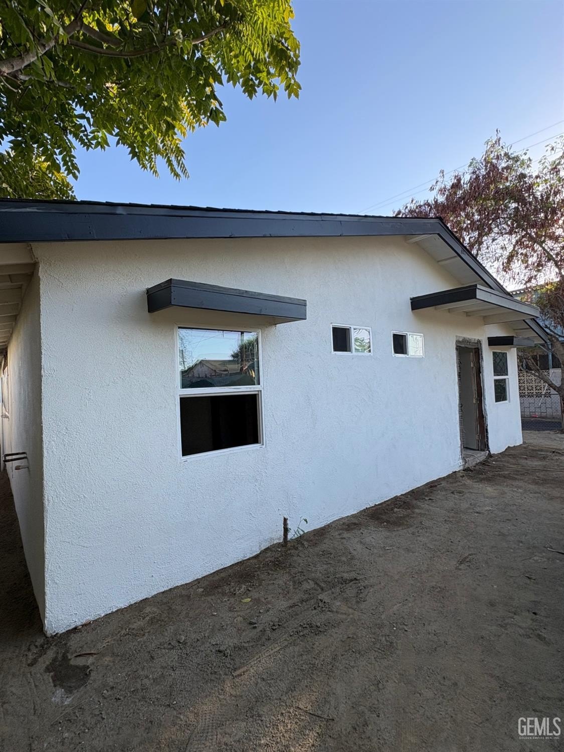 913 Jeffrey Street