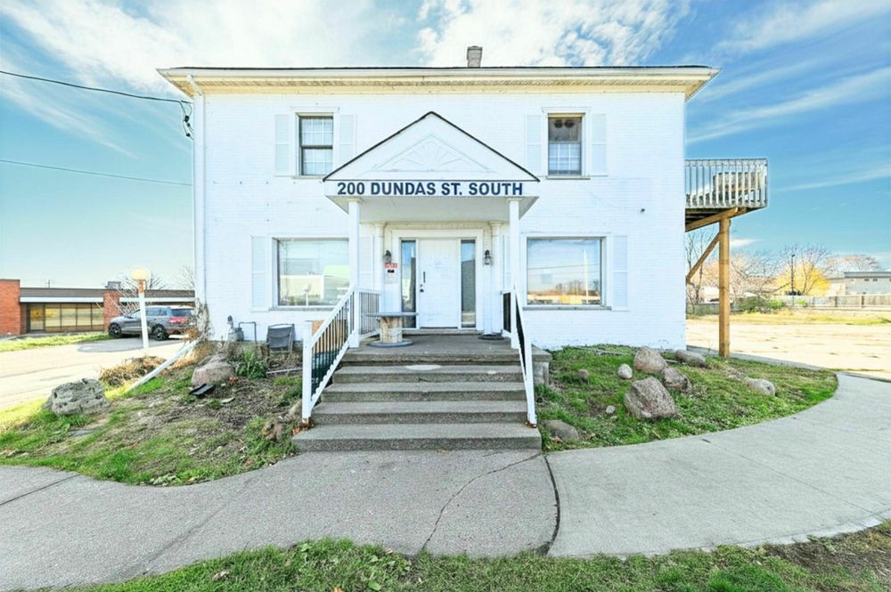 Property gallery image