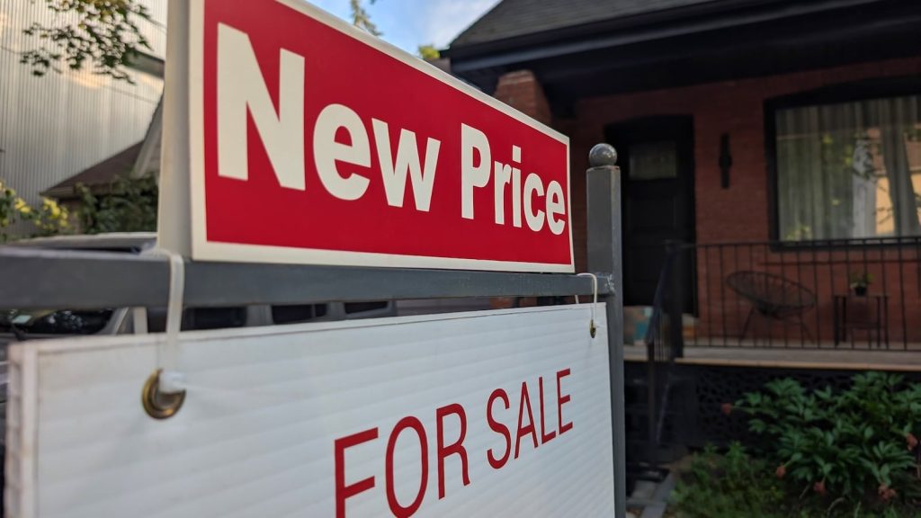 Canadian Housing Recovery Stalls As Sales Fall 2.3% In September
