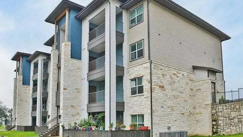 ORIX Buys 322-Unit Austin Apartment Community
